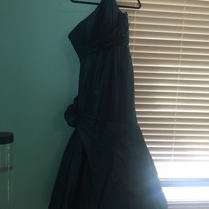 BLUE LONG ONE SHOULDER DRESS